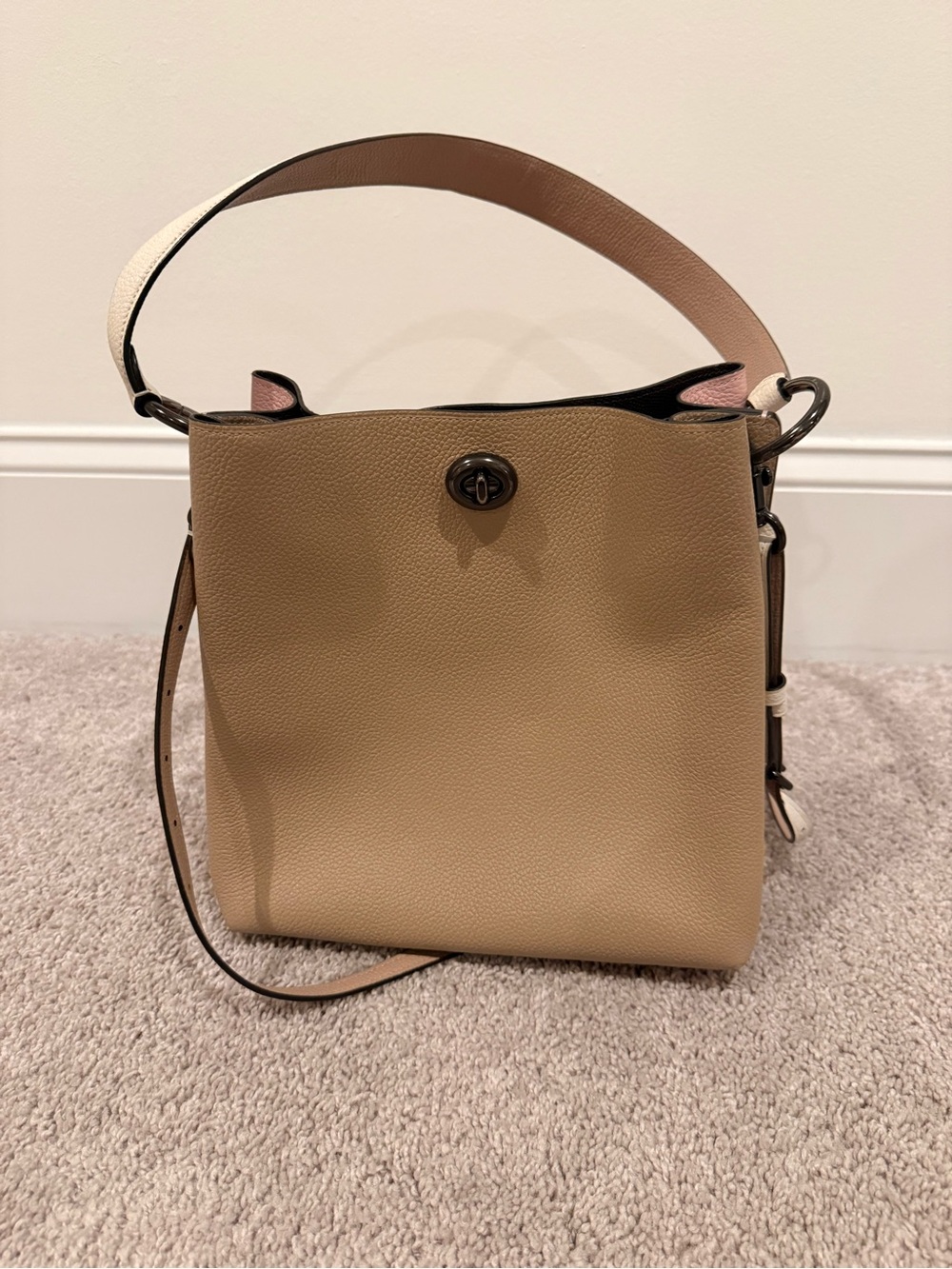 Coach Charlie Bucket Bag with matching wallet - Picture 3 of 12